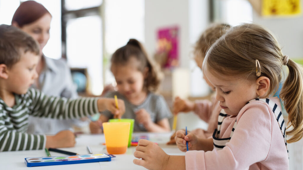 Early childcare sector affected by cross-border migration to Luxembourg