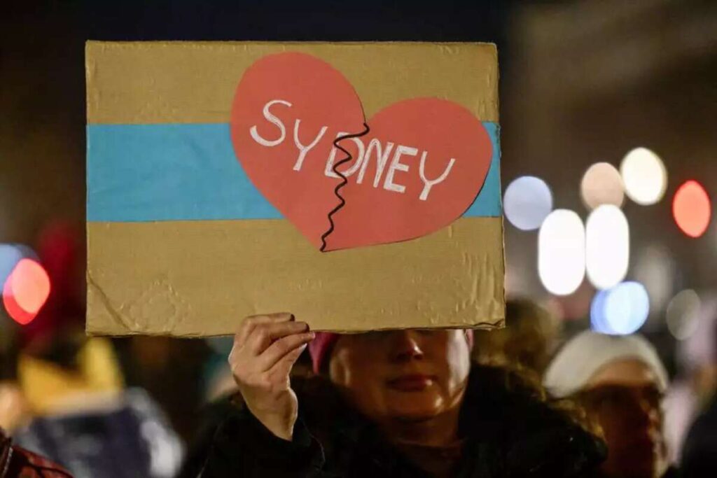 Israel looks away as the Jewish world is under fire