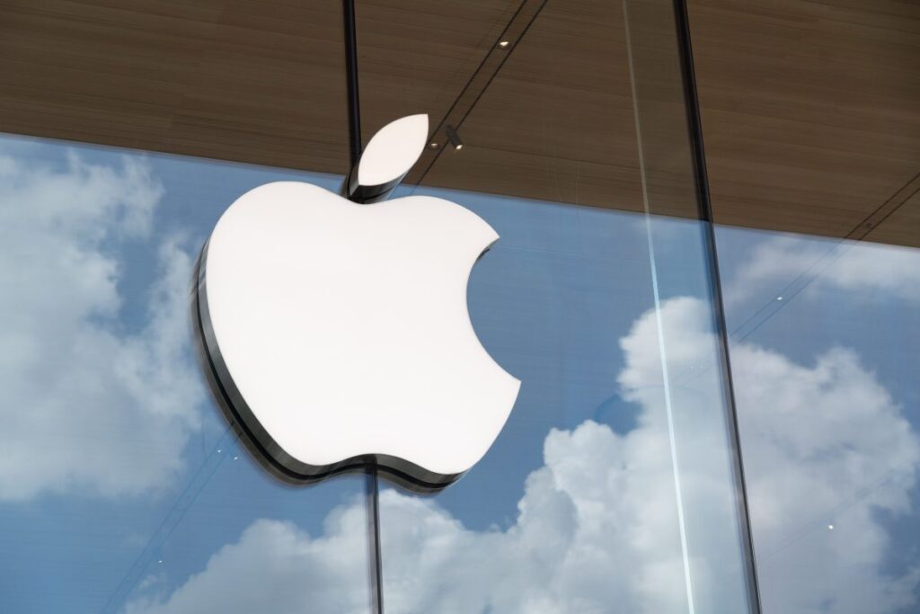Switzerland Opens Antitrust Probe Into Apple’s Mobile Payments Practices