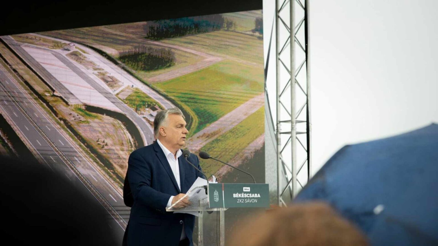 About Hungary - PM Orbán inaugurates new M4 motorway section, highlights Alföld development program