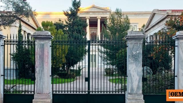 Against the professors of the Polytechnic for a student: The vulgar tricks, the telephones for appointments and the flat tires