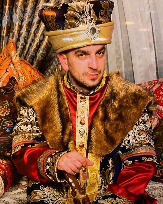 The policeman who hit a woman driving a Porsche last night in Sarajevo is Armin Numanović "Numa"