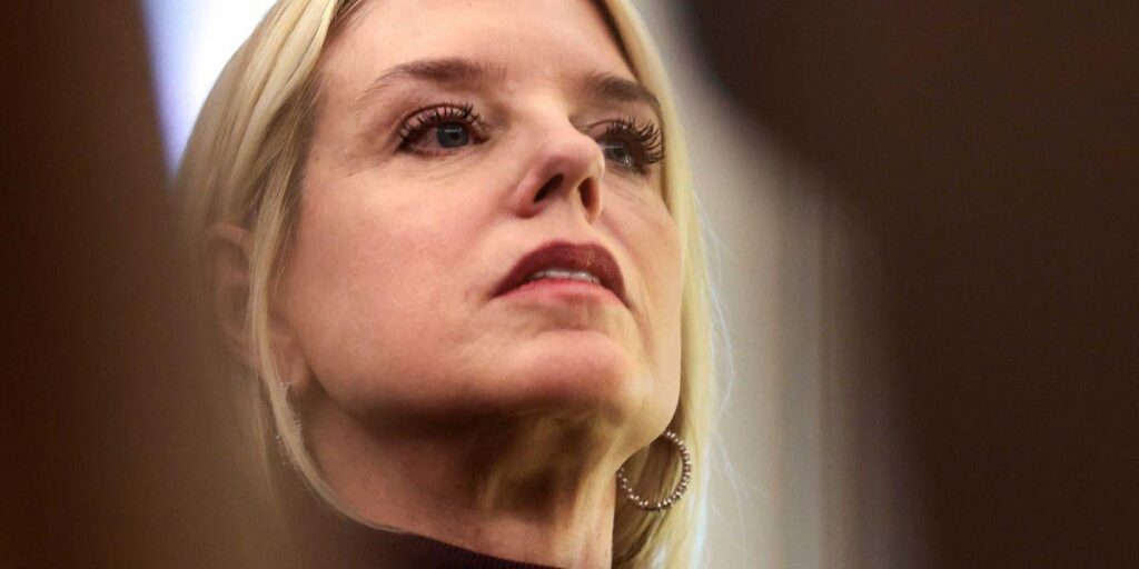 Bipartisan group of lawmakers floats plan to 'fine Pam Bondi every day' over Epstein files