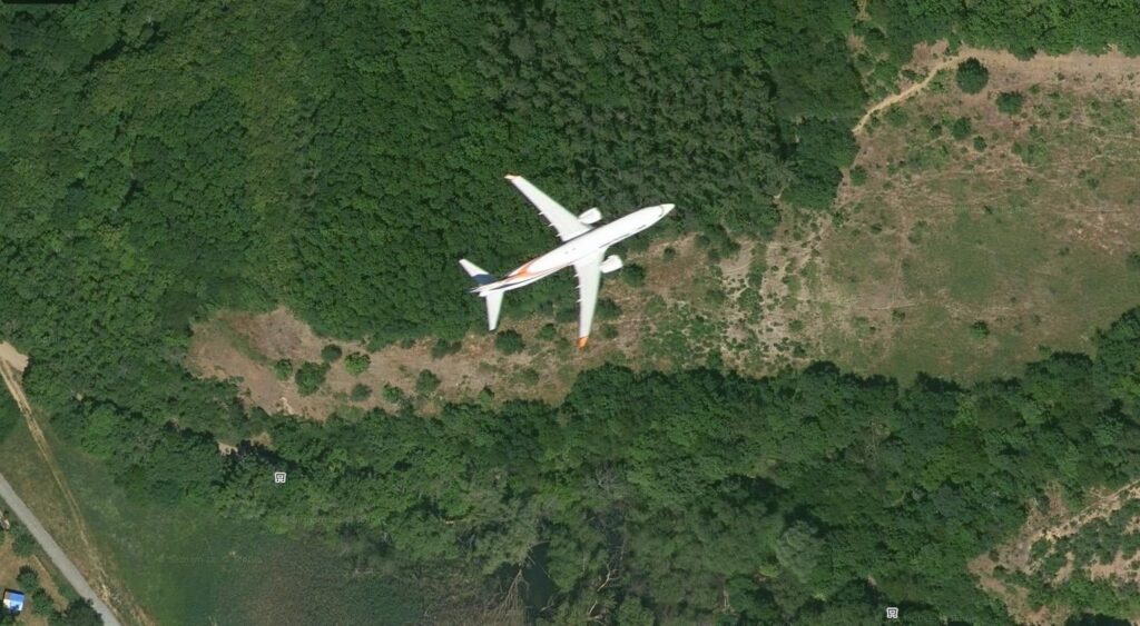 I found the plane on mapách.cz