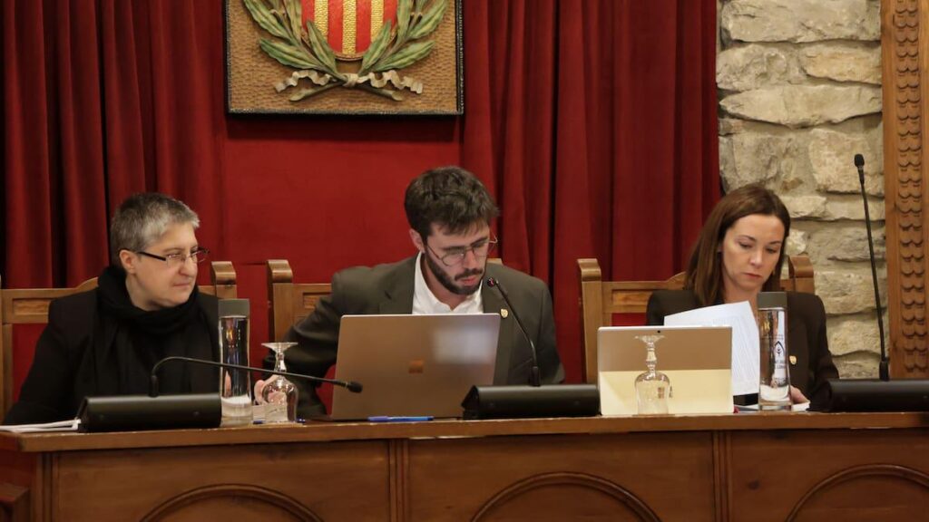 Sant Julià approves a package of labor improvements for communal workers