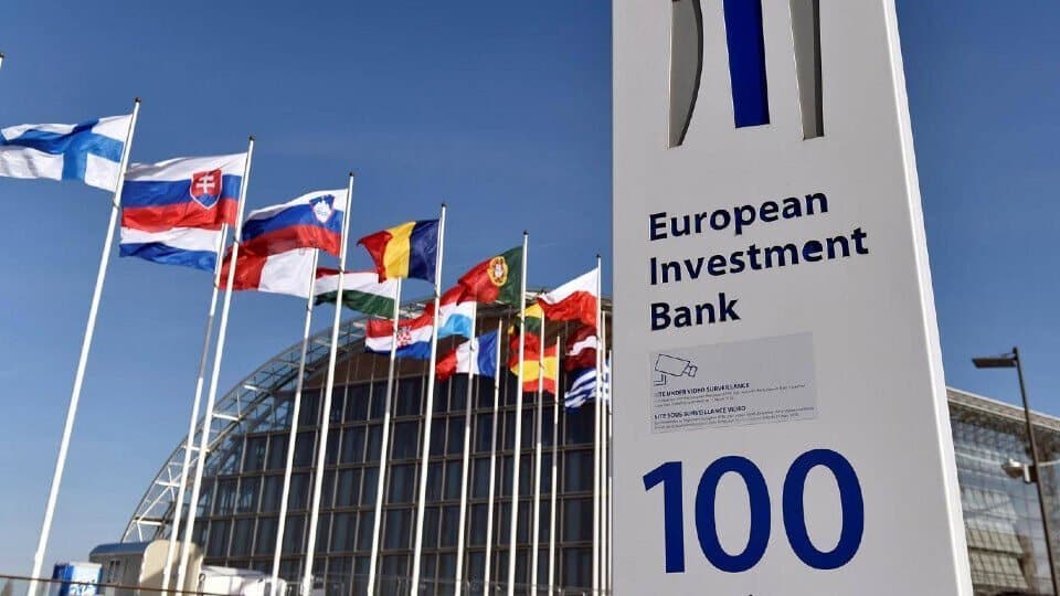cover Cyprus business investment activity remains strong, EIB survey finds