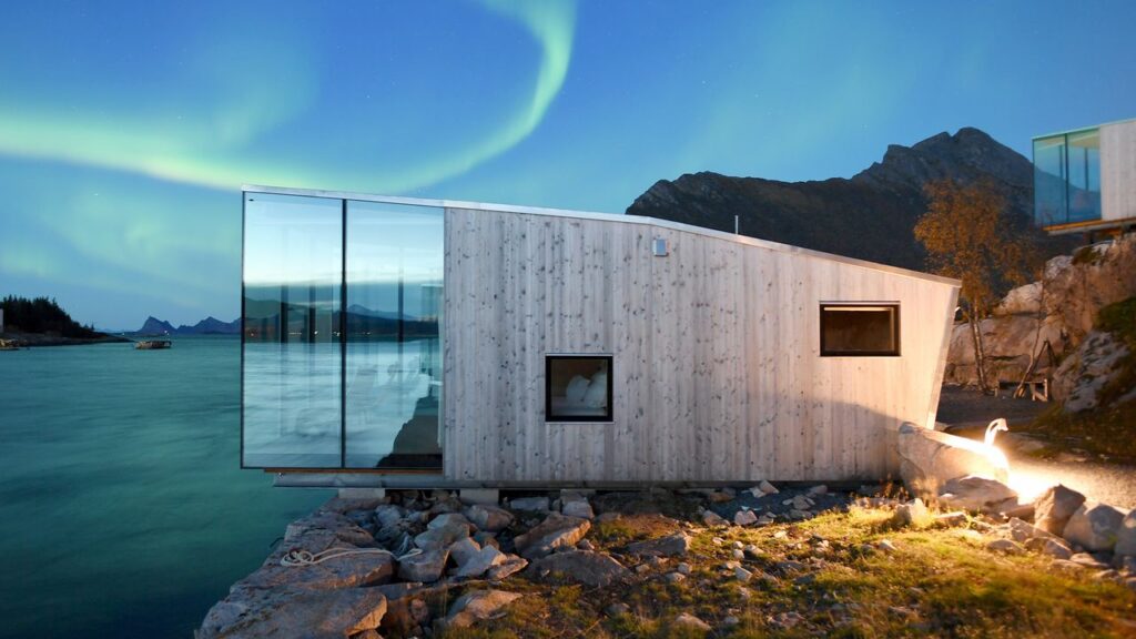 Want to See the Northern Lights Without the Crowds? Visit One of These Private Island Retreats in Norway Want to See the Northern Lights Without the Crowds? Visit One of These Private Island Retreats in Norway