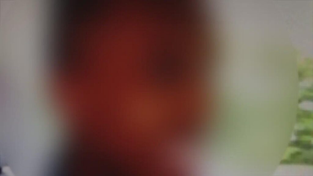 Has killed his mother before: Thrown younger brother to death [Samme gerningsmand - en 32-årig dansk statsborger af somalisk afstamning - blev i 2014 dømt til psykiatrisk anbringelse på ubestemt tid]