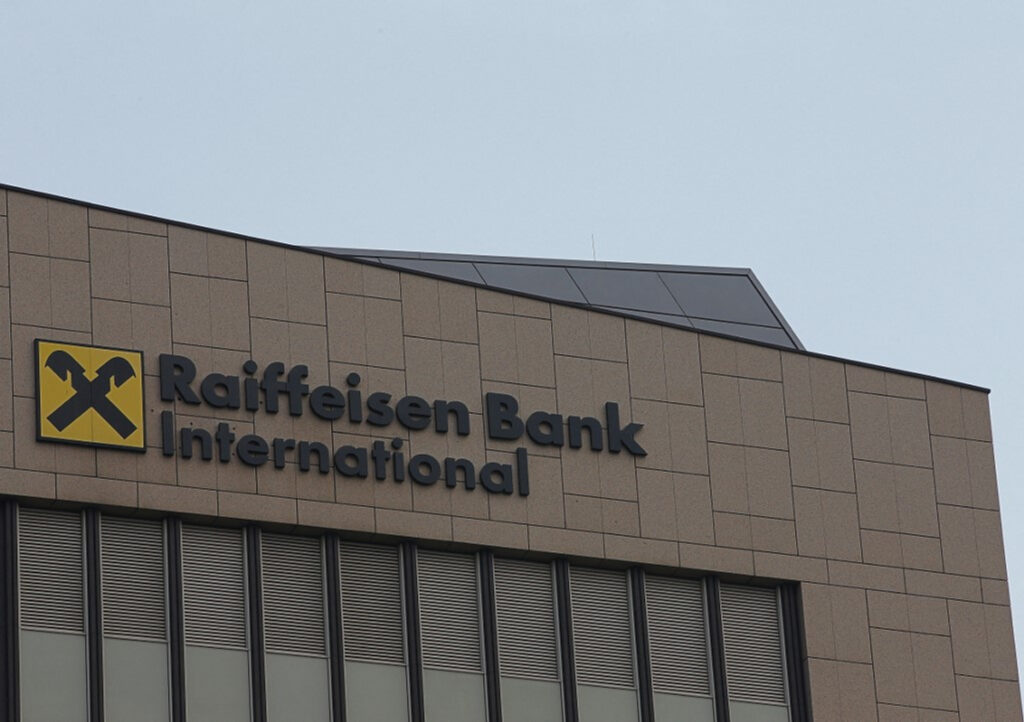 Russia Orders Austrian Bank to Pay About $400M in Sanctions Losses