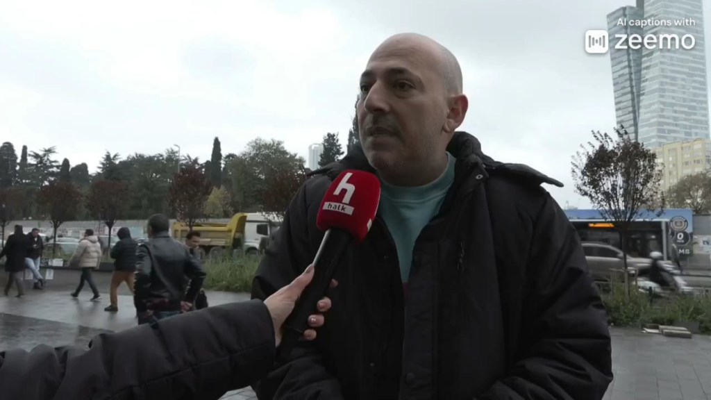 Shopkeeper in Istanbul breaks down in tears on live: "I can’t even afford to give my child allowance"