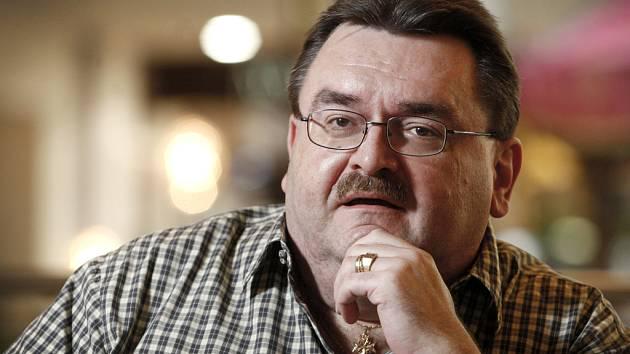 Ex died. Executor Tomáš Vrána