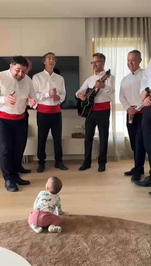 What is the song in question? I know you do. Google does not recognize words.