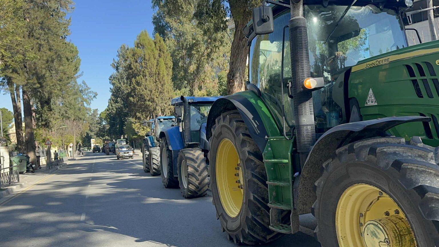 cover Farmers drive tractors to presidential palace in European protest
