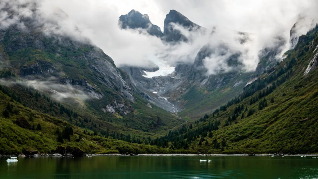 Alaska's 'Little Norway' Is An Underrated Gem Full Of Culture And Scenic Kayaking