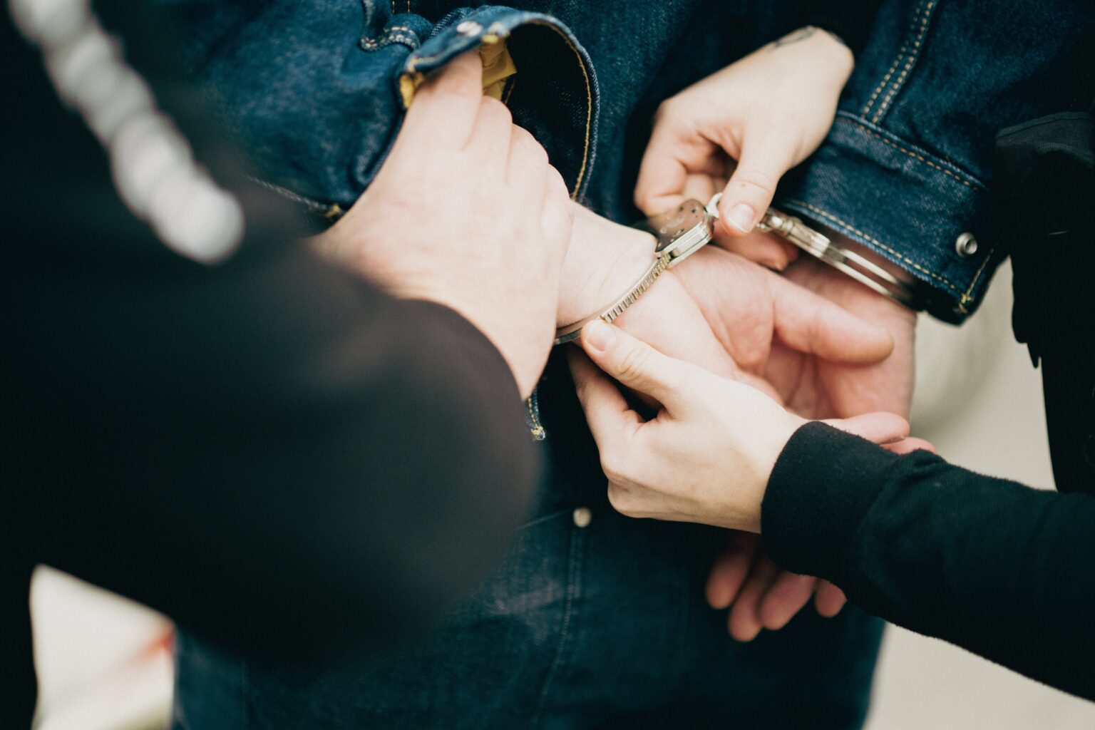 Burglaries reported throughout Friday afternoon, shoplifters arrested in Luxembourg City