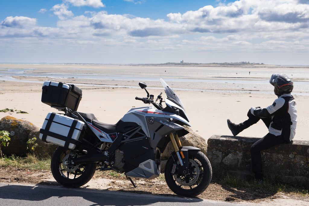 Energica Experia - THE PACK - Electric Motorcycle News