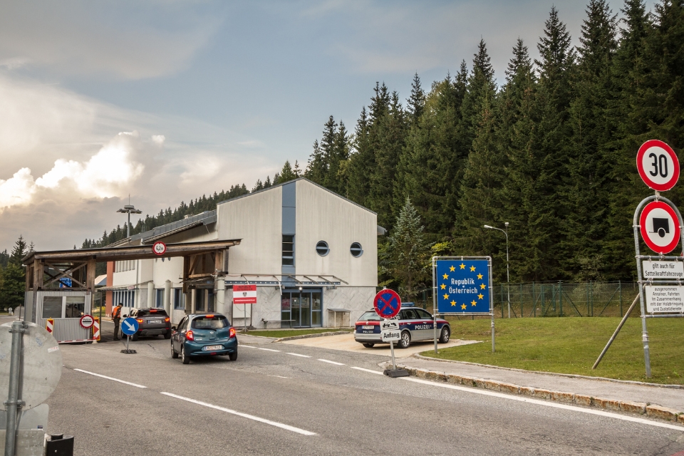 Austria Border Controls Extended to 2026 as Migration Tightens