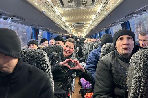 More than 100 prisoners freed by Belarus sent to Ukraine: Kiev More than 100 prisoners freed by Belarus sent to Ukraine: Kiev