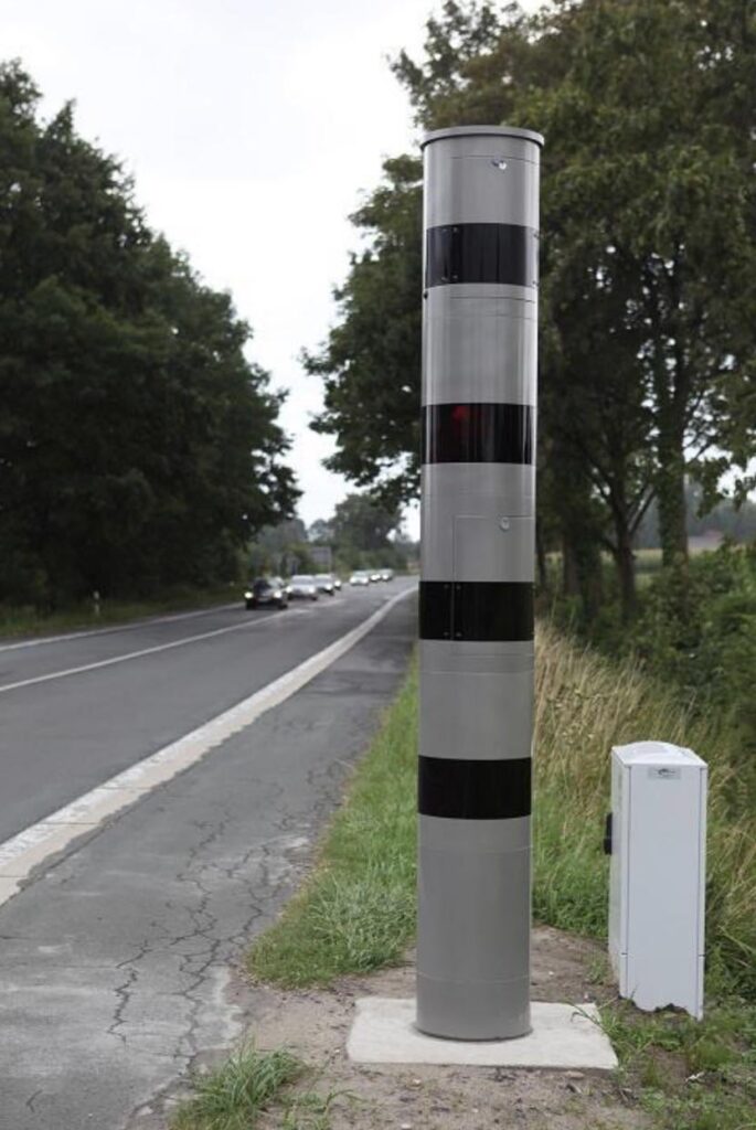 Is this camera for only speed or also for red light?