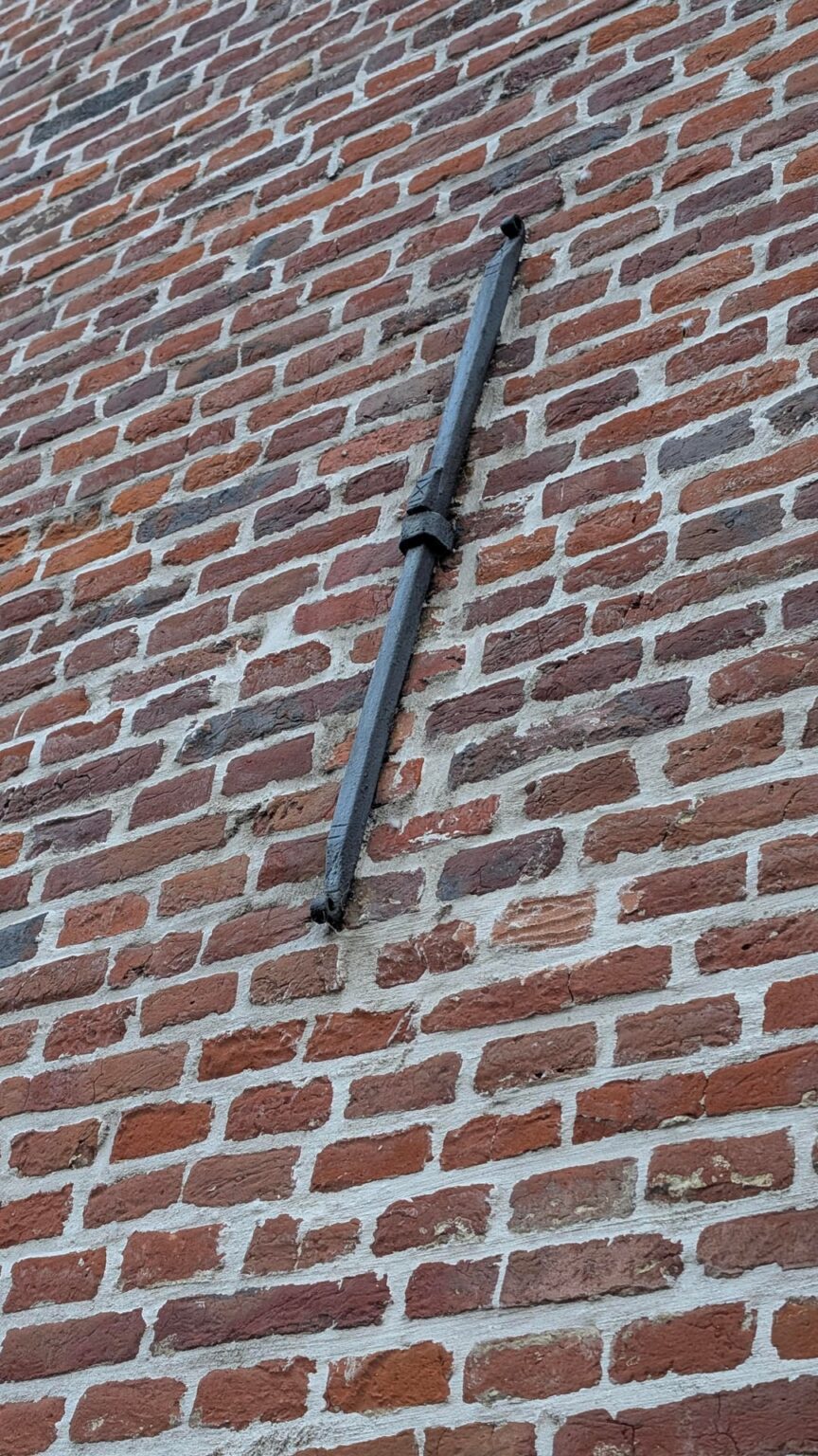 What are the metal accents for? Do they serve a purpose?