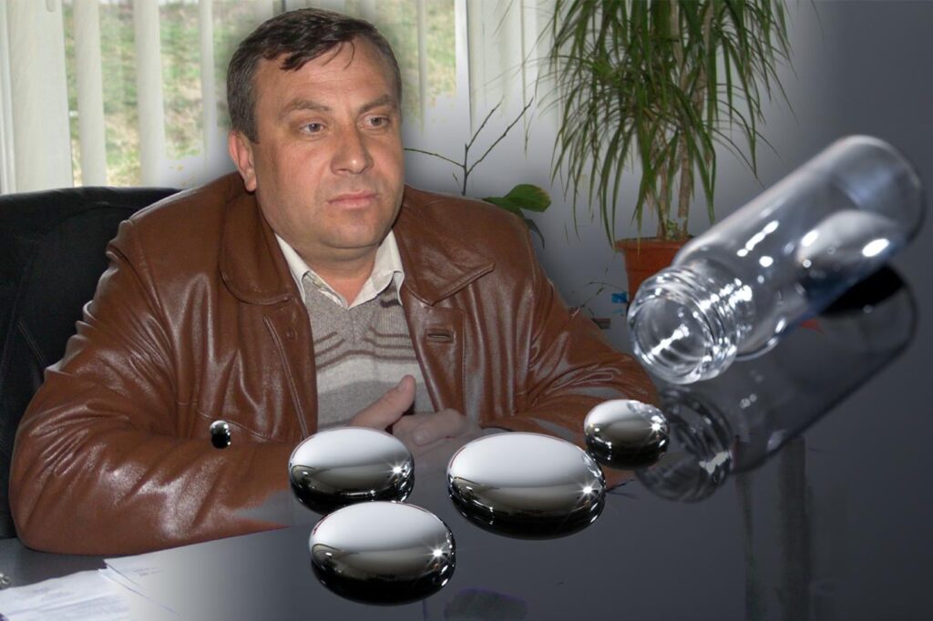 A mayor from Vaslui spent over 70,000 lei from the town hall budget on medical tests, claiming that an employee poisoned him with a rare substance. What is it about - HotNews.ro
