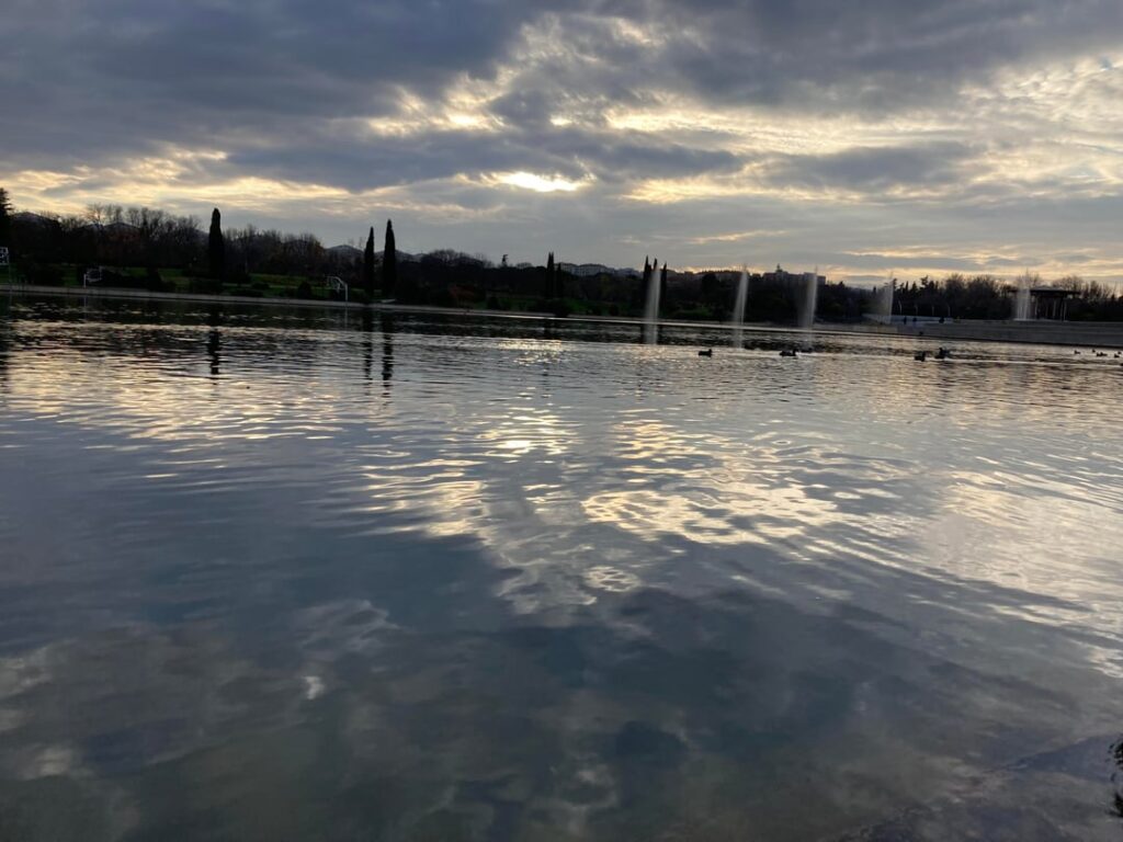 A walk in Pradolongo Park in Madrid