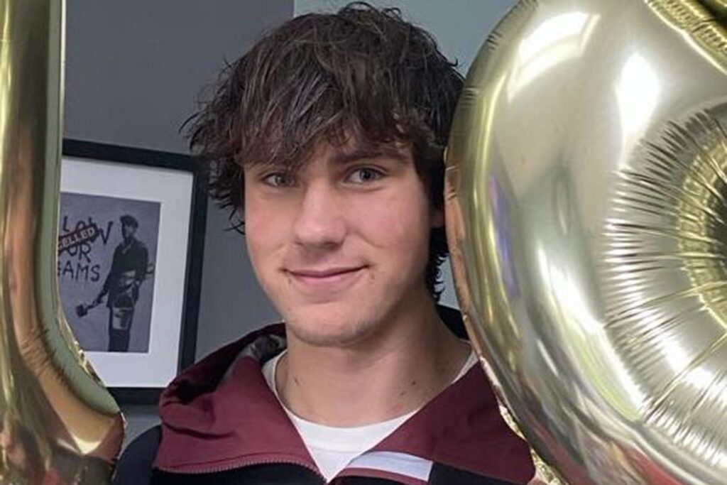 Teen Missing Near Dracula's Castle for 9 Days After Going on Solo Hike