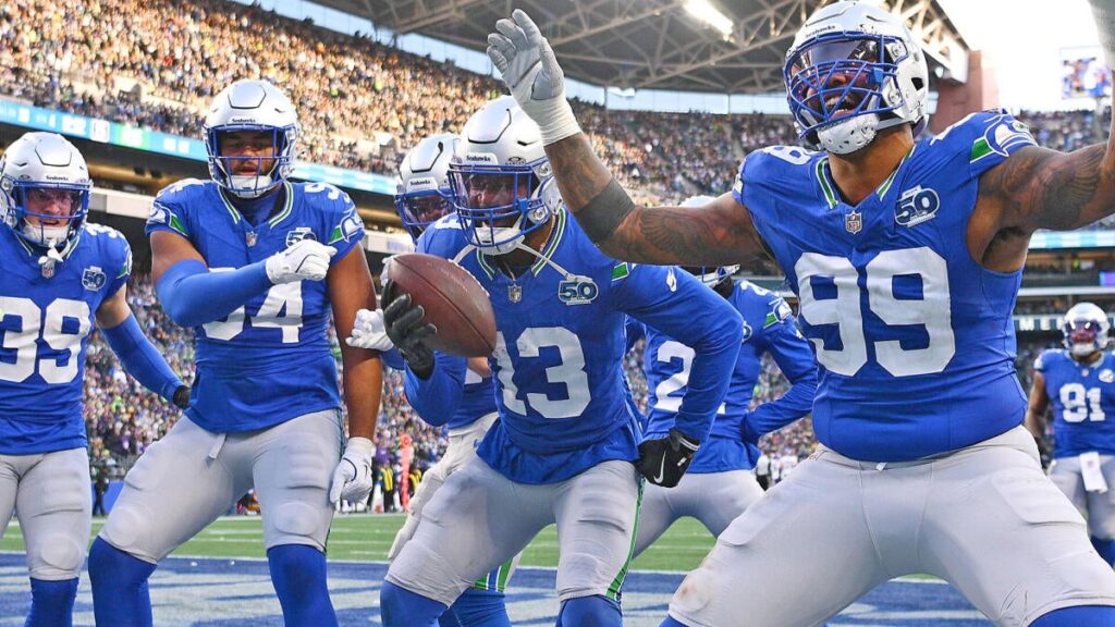 NFL Week 15 picks, odds, predictions: Best bets, survivor plays from our team of experts NFL Week 15 picks, odds, predictions: Best bets, survivor plays from our team of experts