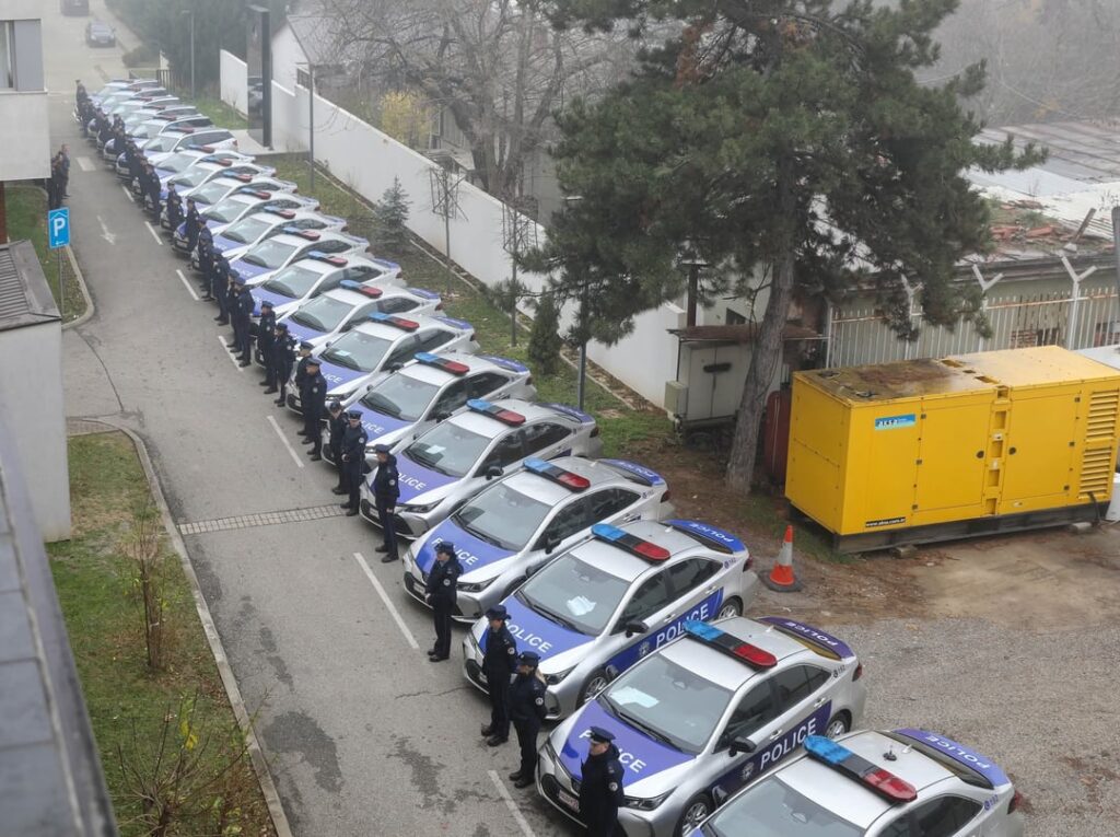 The Kosovo Police is equipped with 35 new cars.