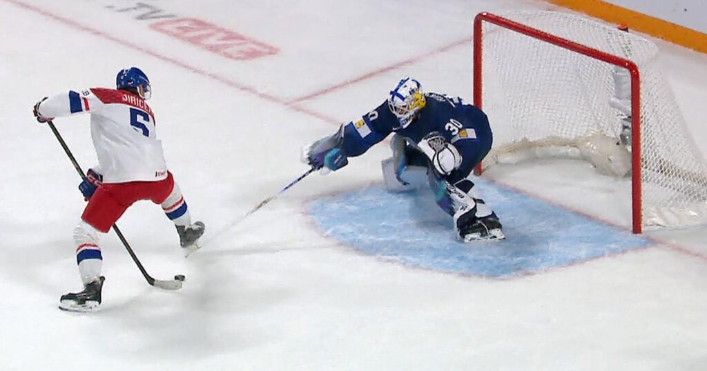 Czechia's Jiricek goes between the legs for overtime-winner – TSN