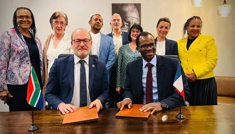 France : AFD cuts Africa funding to €4bn in 2025