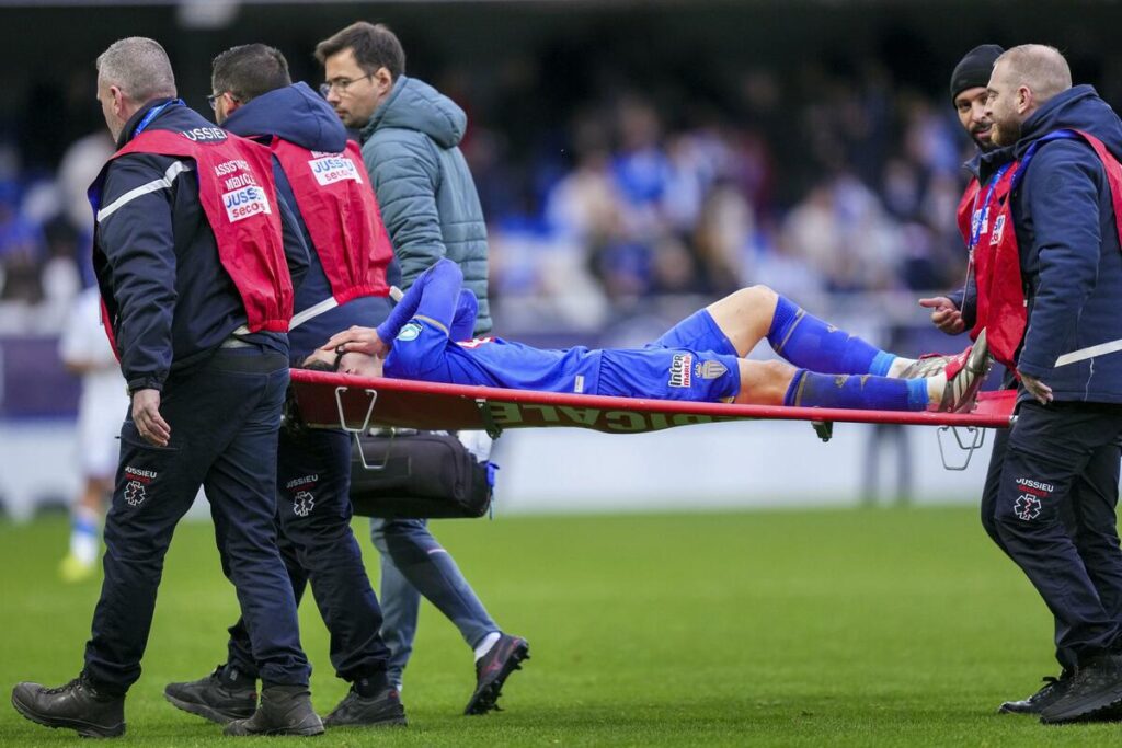 Japan’s Minamino injures ACL with Monaco, in doubt for World Cup Japan's Minamino injures ACL with Monaco, in doubt for World Cup