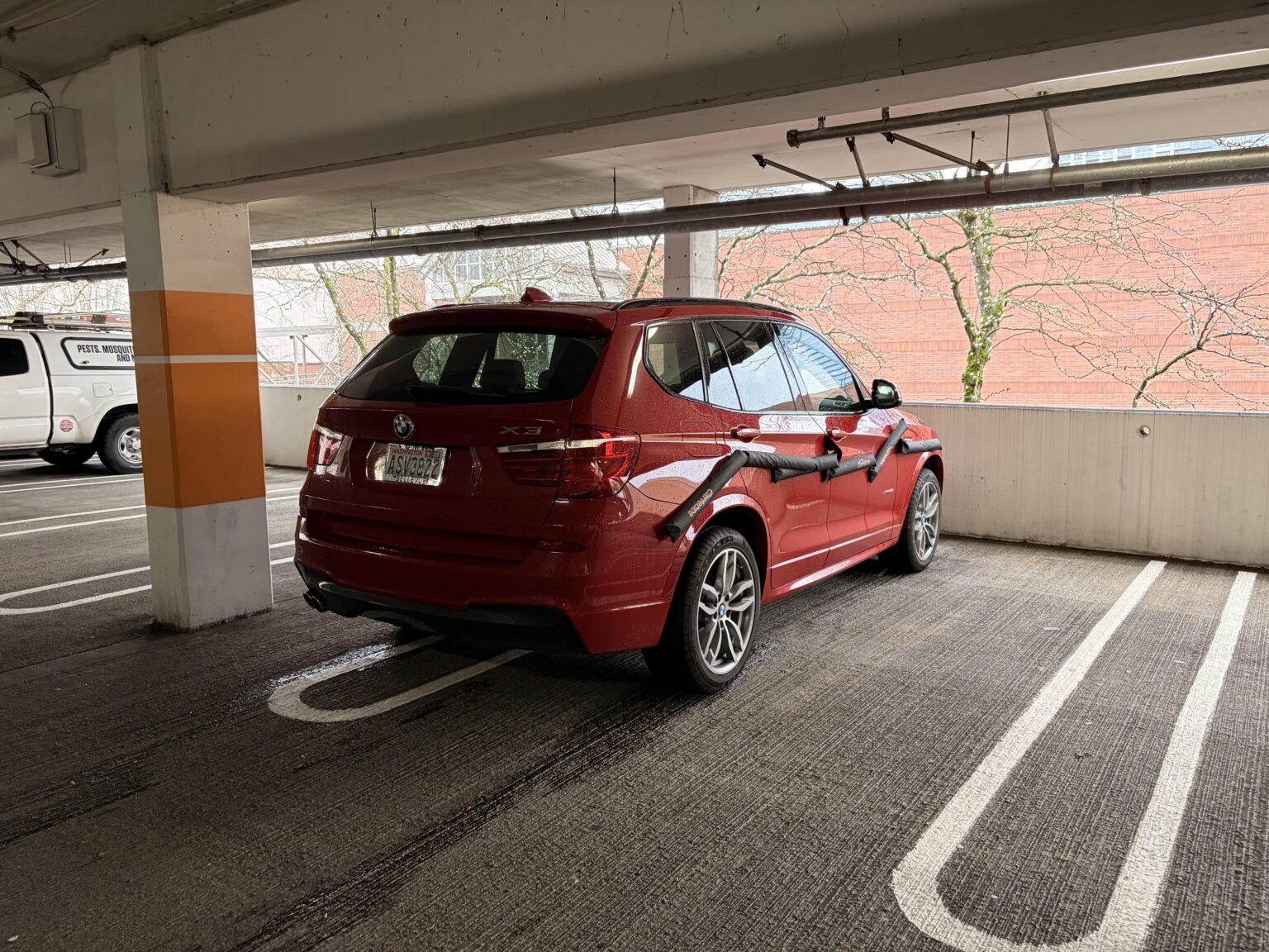 I would like to do the same when entering a parking.