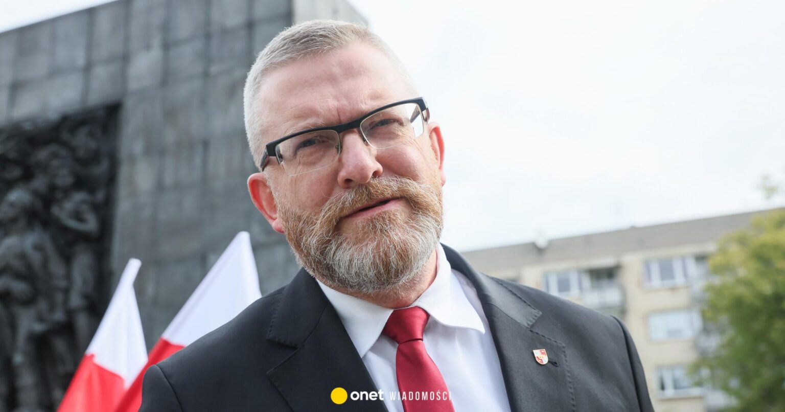 Banning Grzegorz Braun's party. Poles are in favor [SONDAŻ]
