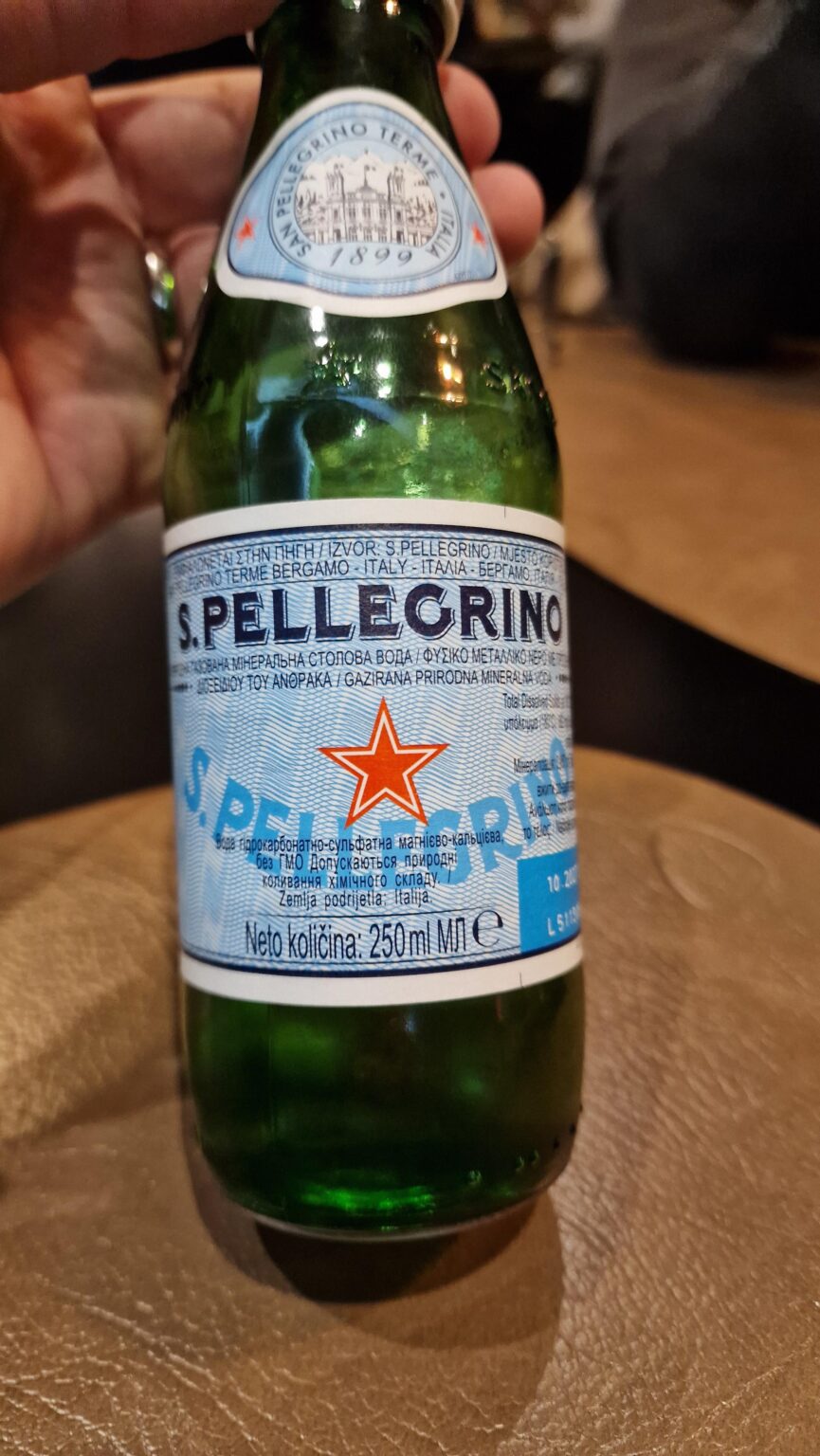 Do right-wingers drink?