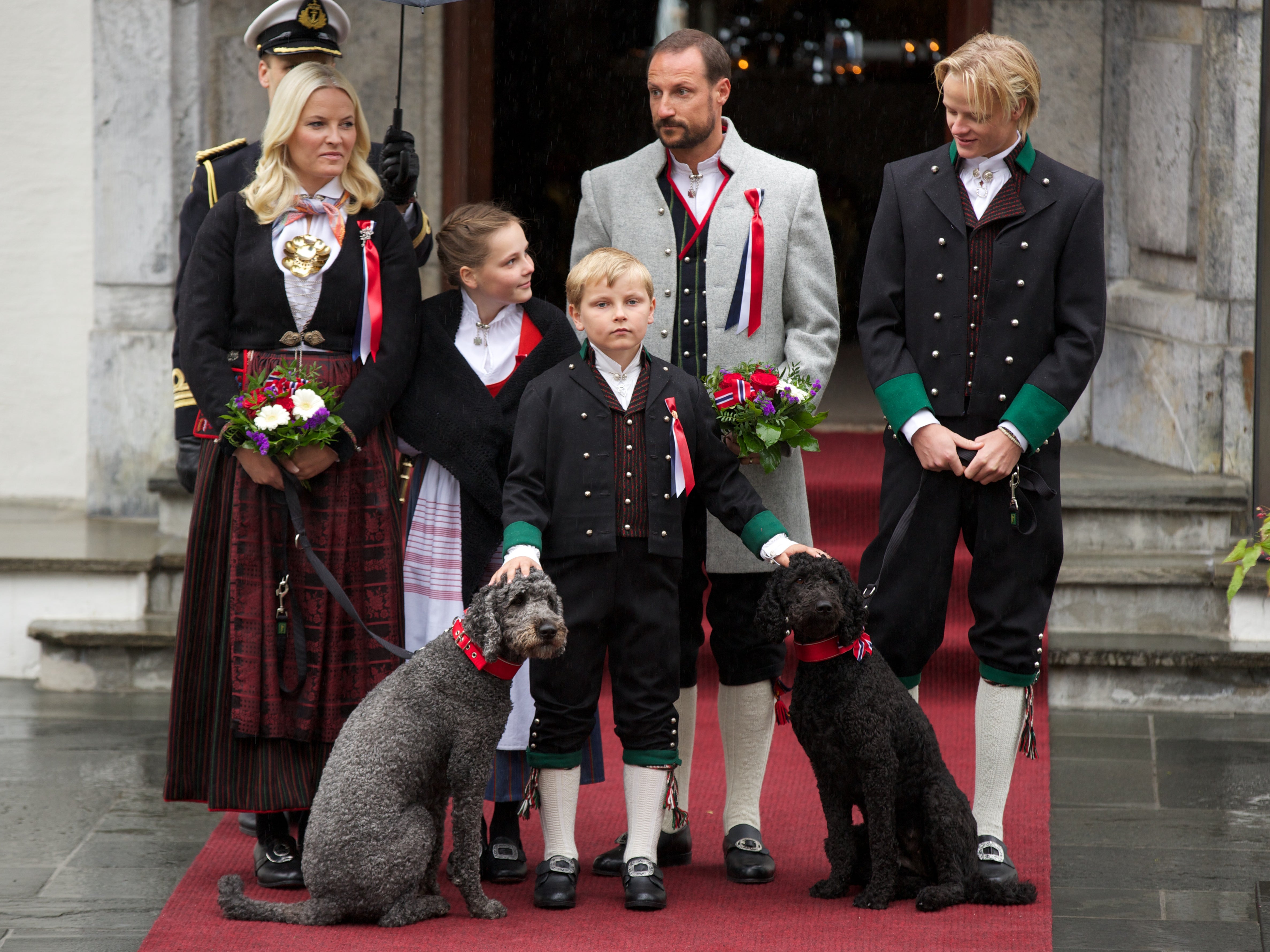Crown Princess Mette-Marit and Crown Prince Haakon with their family