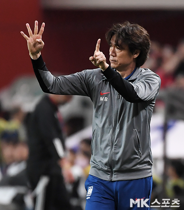 Hong Myung-bo, coach of the Korean national soccer team. Photo (Sangam Seoul) = Reporter Chun Jung-hwan