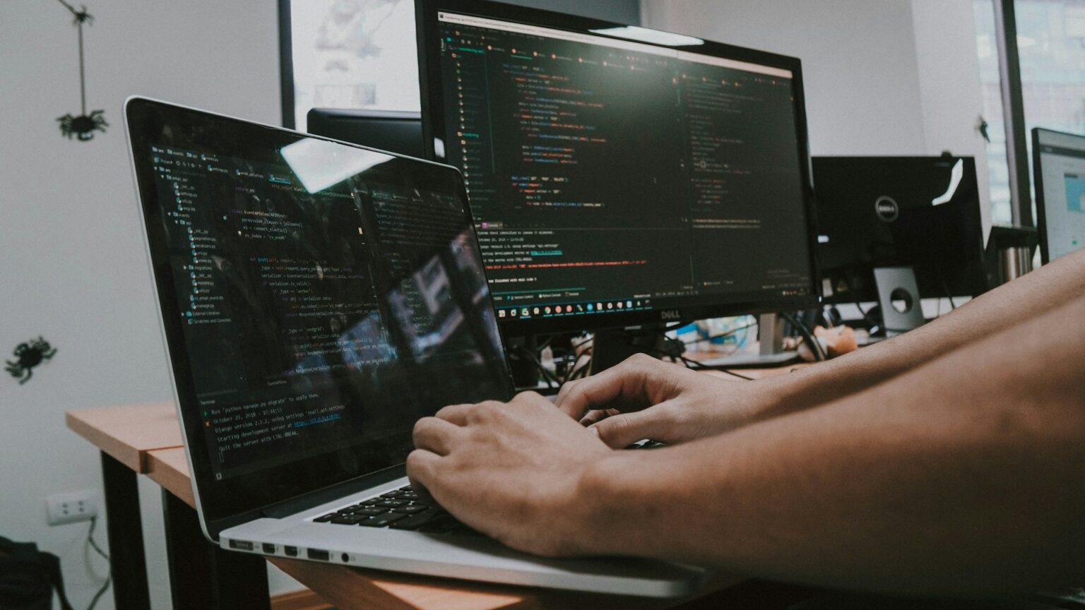 North Korea Laptop Farms, Cyberoperatives