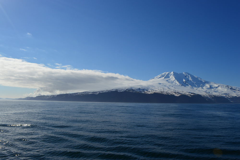Norway expands military police powers on remote Arctic island of Jan Mayen -
