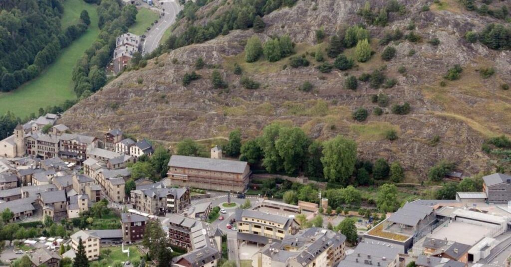 The owners of Ordino denounce a downward valuation of the land