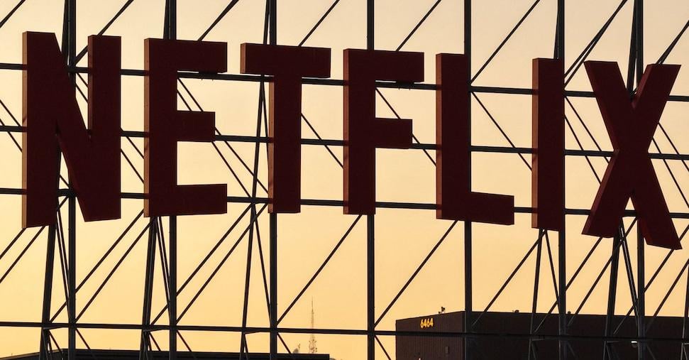 Netflix vince l’asta per Warner Bros. Discovery, battute Paramount e Comcast