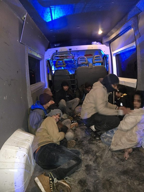 Migrantu pārvadā&scaron;ana.