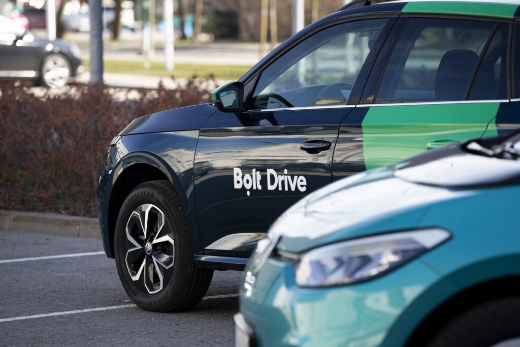 "Bolt Drive" koplieto&scaron;anas auto.