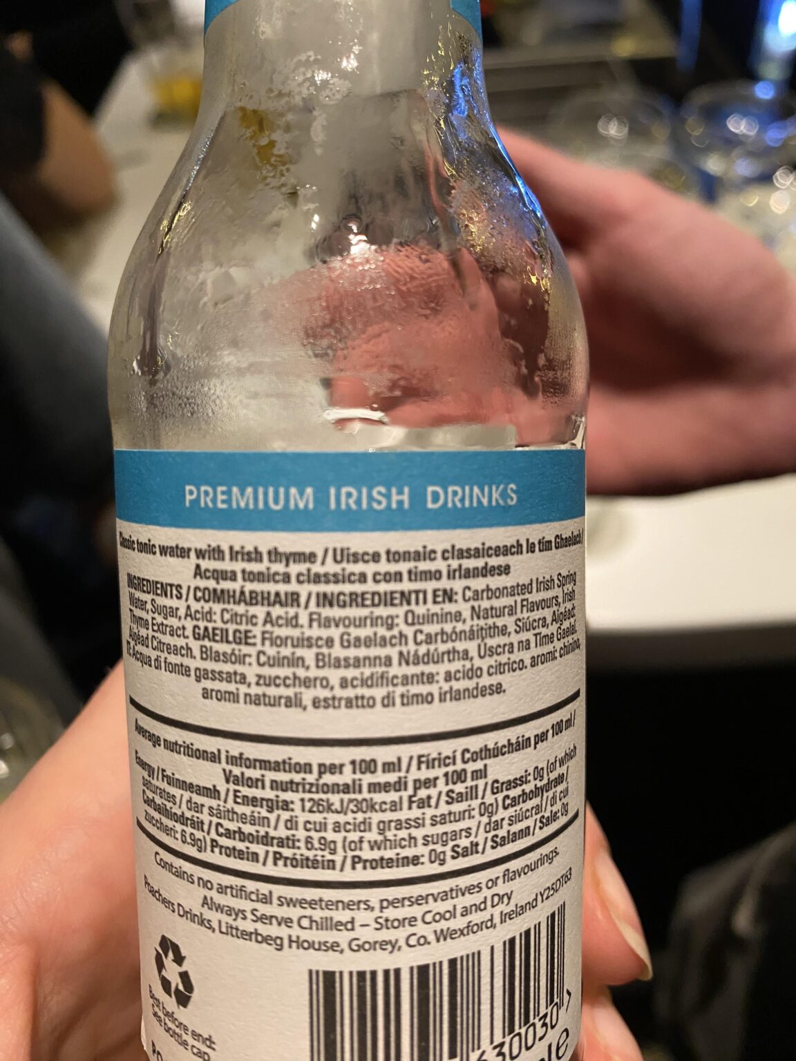 This tonic water list the ingredients as Gaeilge