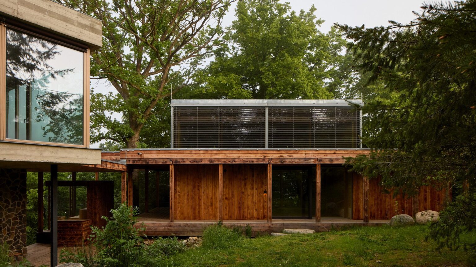 Medník House by Päivä Architekti