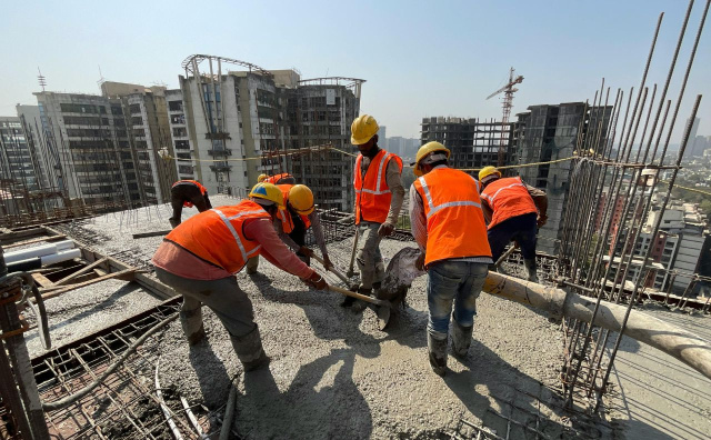 Bulgaria: Bulgaria: Modest 0.7 Percent Growth in GDP per Employee in the Third Quarter