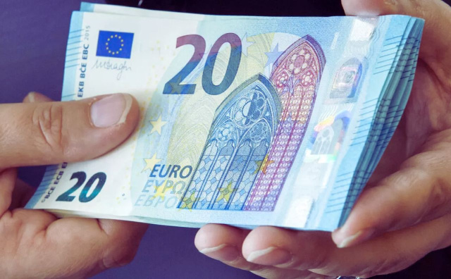 Bulgaria: Bulgaria Prepares for the Euro: How to Recognize a Fake Banknote