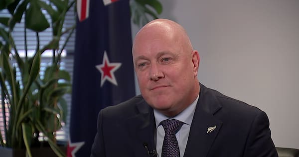 Luxon says Kiwis 'very clearly' see economy turning, defends Willis