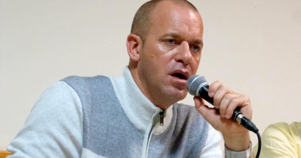 Metropolis of Lyon. The prefecture bans Antifafest concerts, the City of Lyon bans a conference with Palestinian activist Salah Hamouri