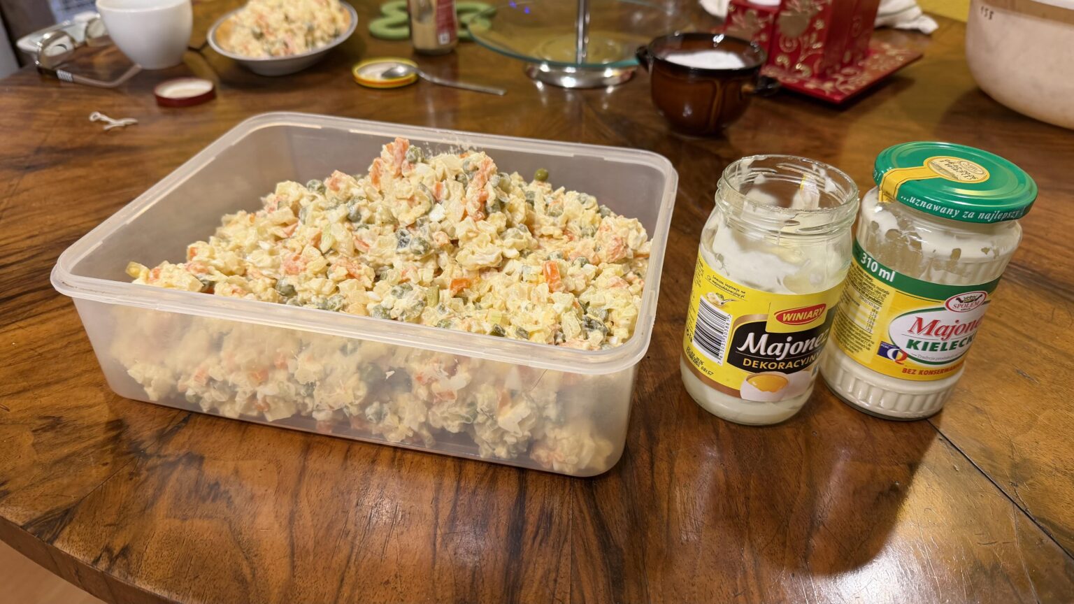 Agreement builds, disagreement destroys